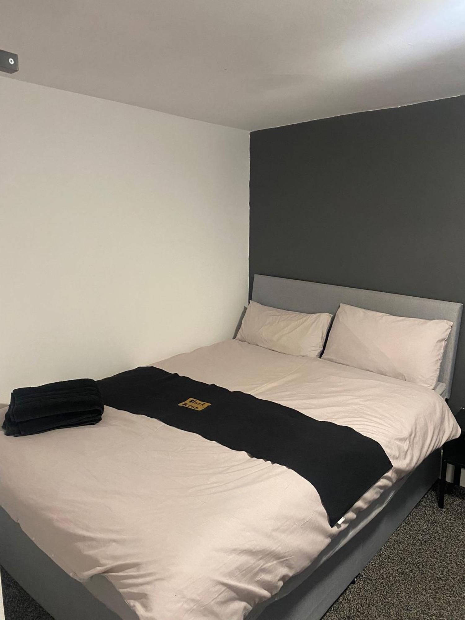 Black Ocean Holiday Apartments Blackpool Dış mekan fotoğraf
