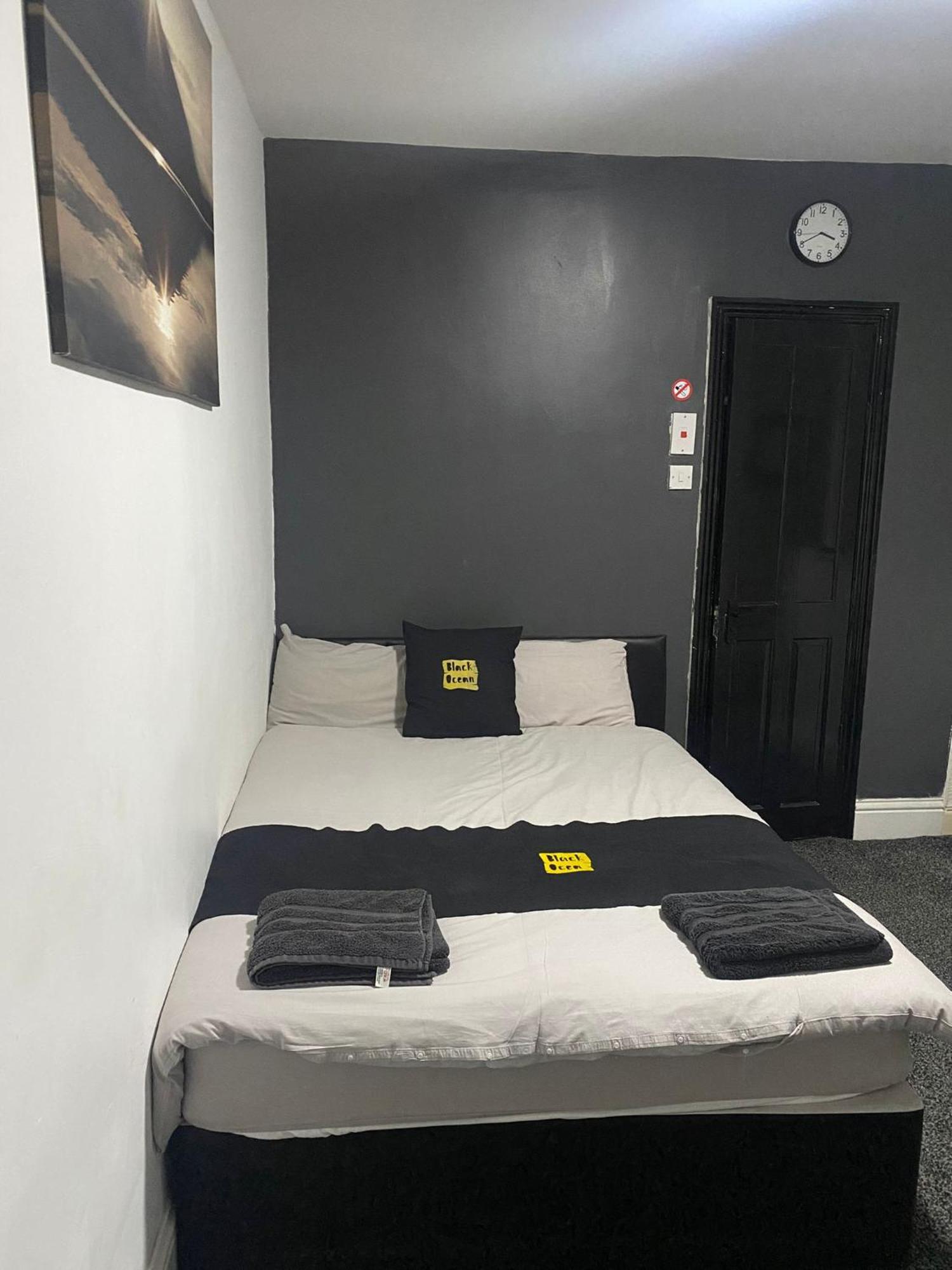 Black Ocean Holiday Apartments Blackpool Dış mekan fotoğraf